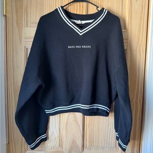 Bass Pro Shops Women's Black V-Neck Sweater